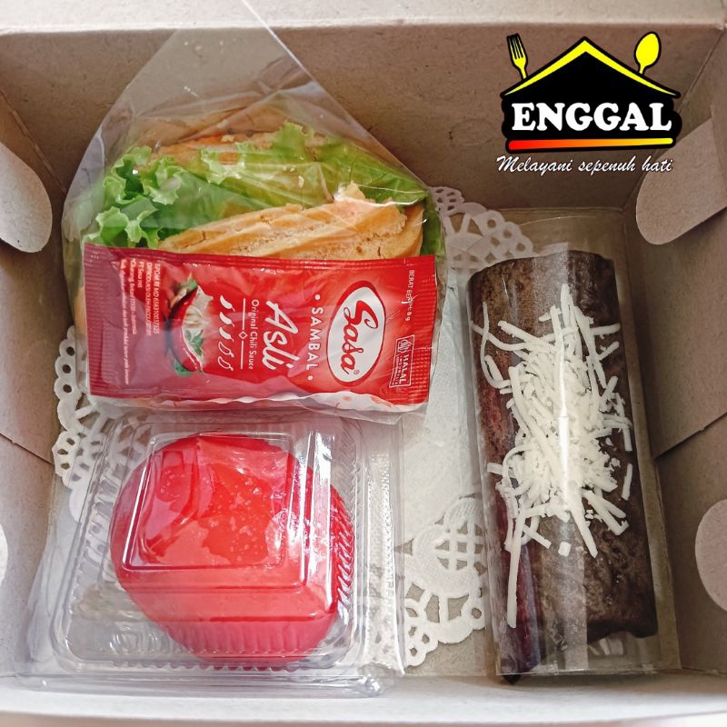 

Paket snack Box Kue Basah/Paket isi 3 macam kue