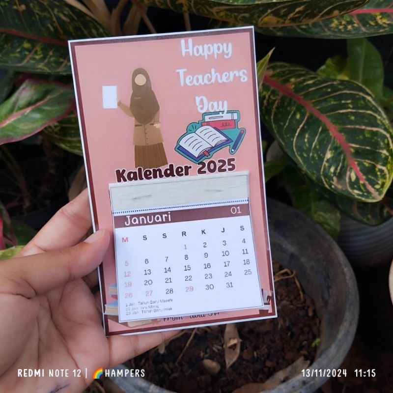 

sovenir hari guru/teacher's day/hadiah/bingkisanhariguru/kalender unik/hadiah unik