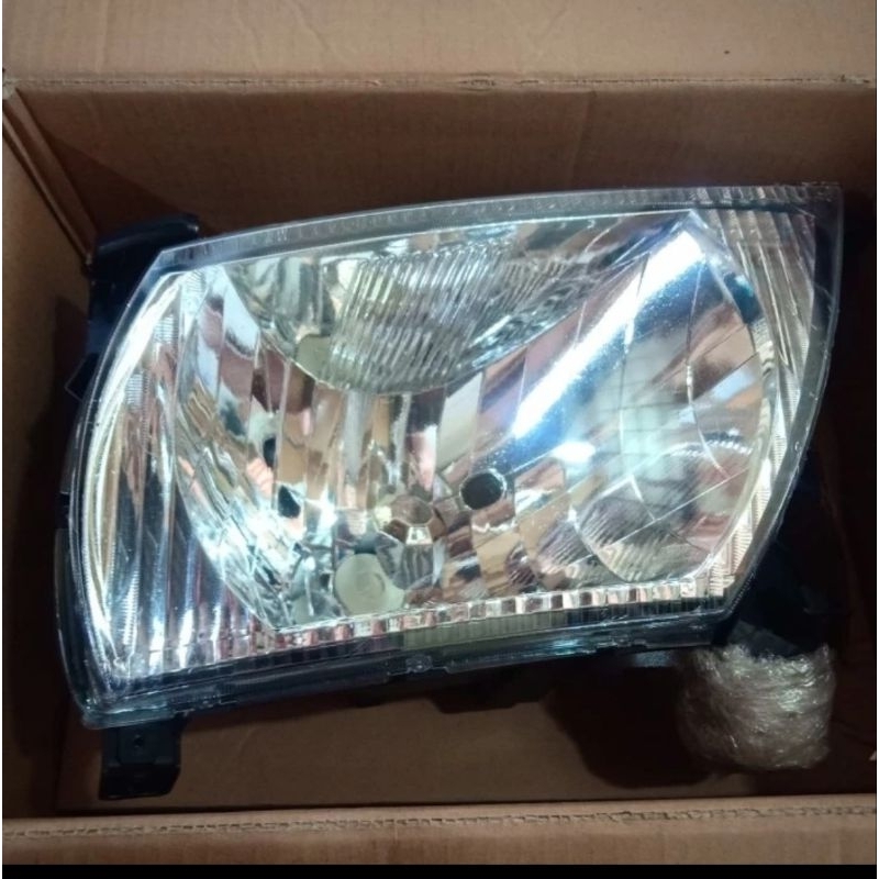 lampu depan kijang 7k 2003 head lamp 7k 2003 lampu besar 7k 2003 LGX lampu utama 7k efi 2003