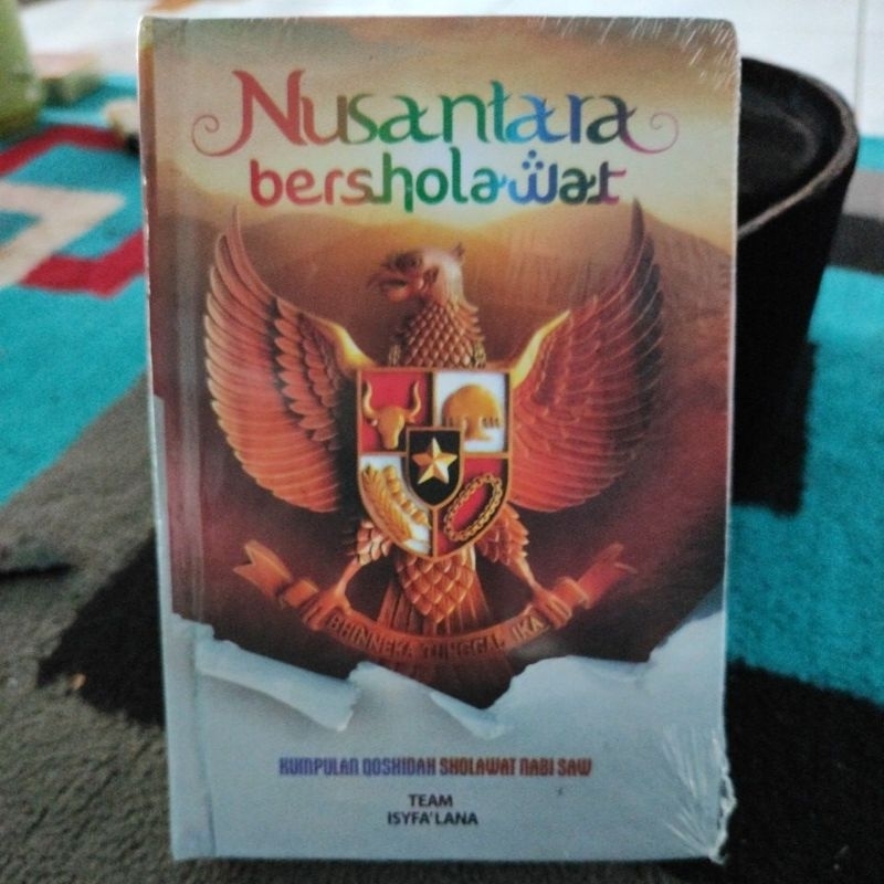 Nusantara bersholawat - Nusantara bersholawat HC - kumpulan sholawat - buku sholawat - NUSANTARA HC