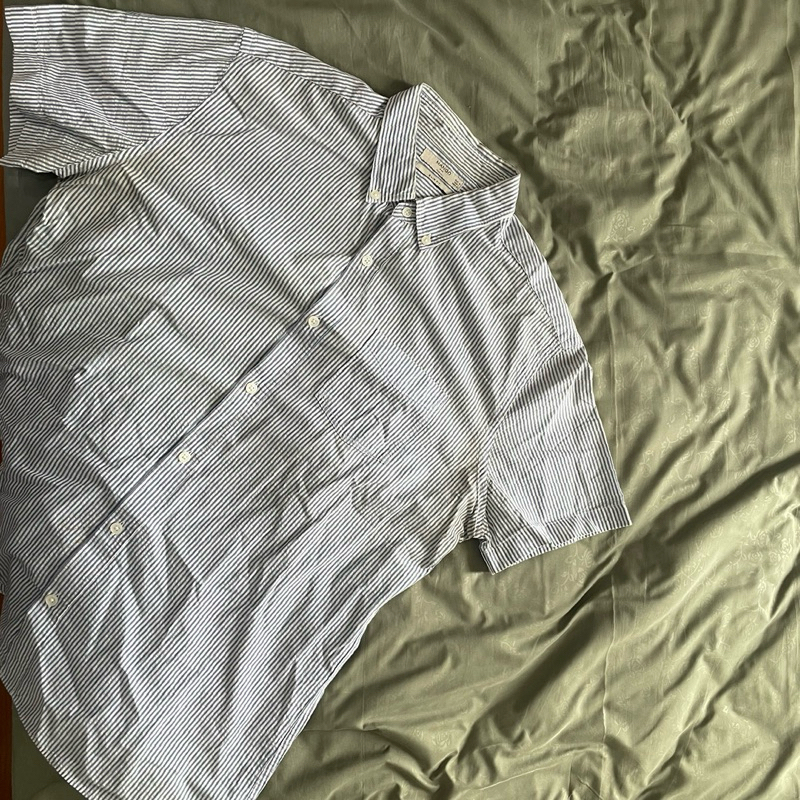 Kemeja Slim Fit Pria merk Mango Man - size XL