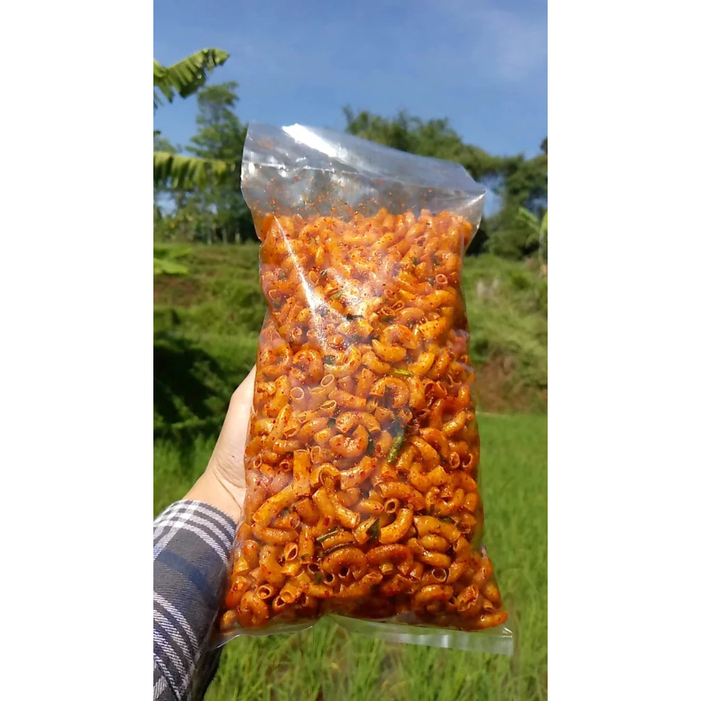 

makaroni pedas 250 gram/ makaroni enak/ makaroni Bantat/ makaroni murah / Berhadiah Uang Tunai