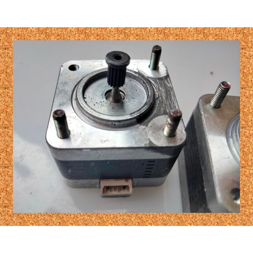 Stepper Motor Nema 14 Campuran