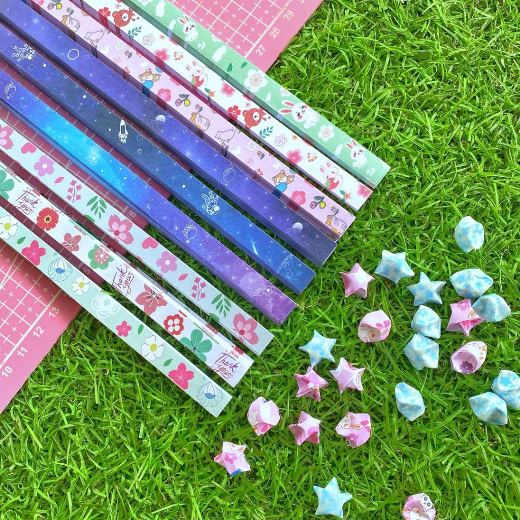 

Kertas Bintang Karakter Starpaper Animal Flower Galaxy Character Motif Warna Warni quilling quiling Papercraft Craft Crafting DIY Handcraft Kerajinan Prakarya Art Color Seni Kesenian Kertakes Perlengkapan Peralatan Stationery Tools Home Stuff Dekor Hiasan