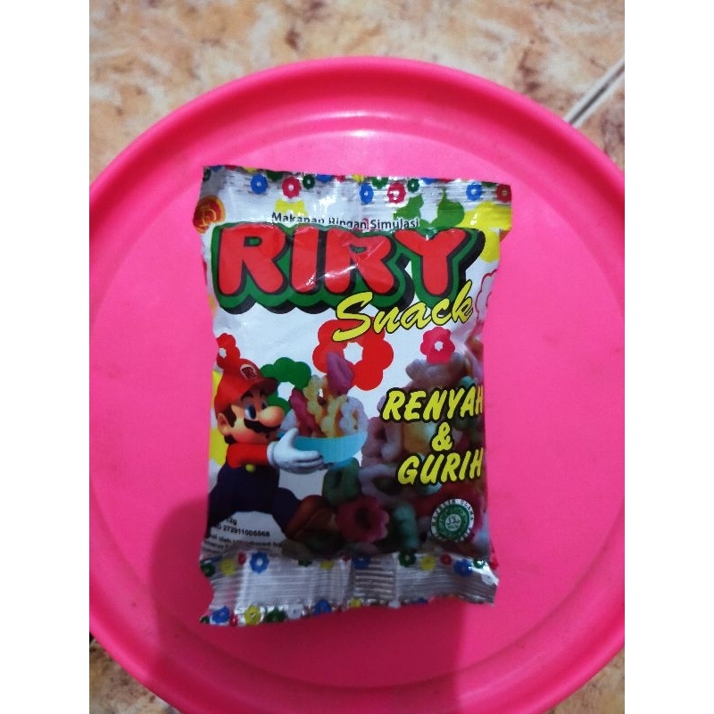 

Snack Riry | snack jaman dulu 2 renteng isi 20pcs