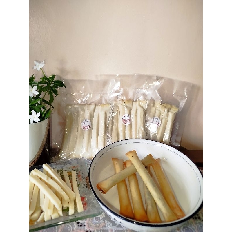 

CHEESE ROLL & CHOCO ROLL