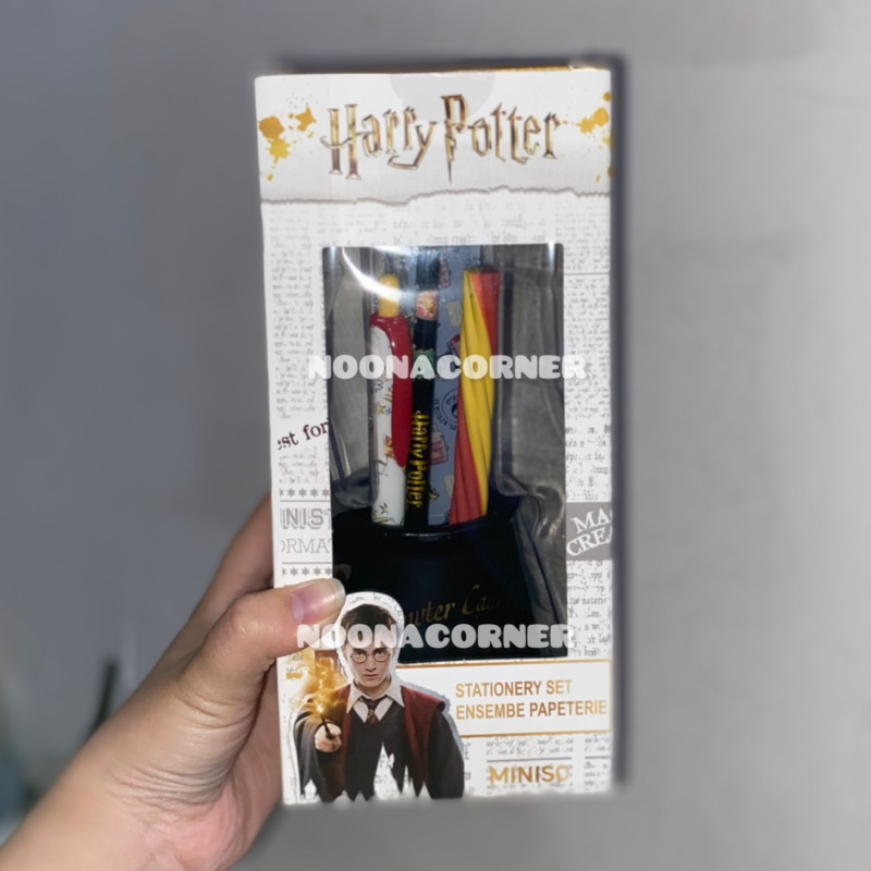 

Ay00! Miniso x Harry Potter Pewter Cauldron Stationery Set Harry Potter Collections