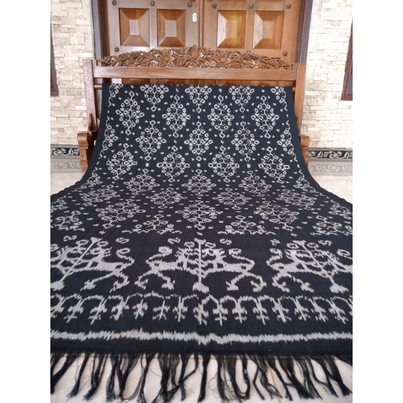 KAIN TENUN BLANKET TRADISIONAL TROSO JEPARA MOTIF TERBARU WARNA HITAM, KAIN TENUN ETNIK NUSANTARA, K