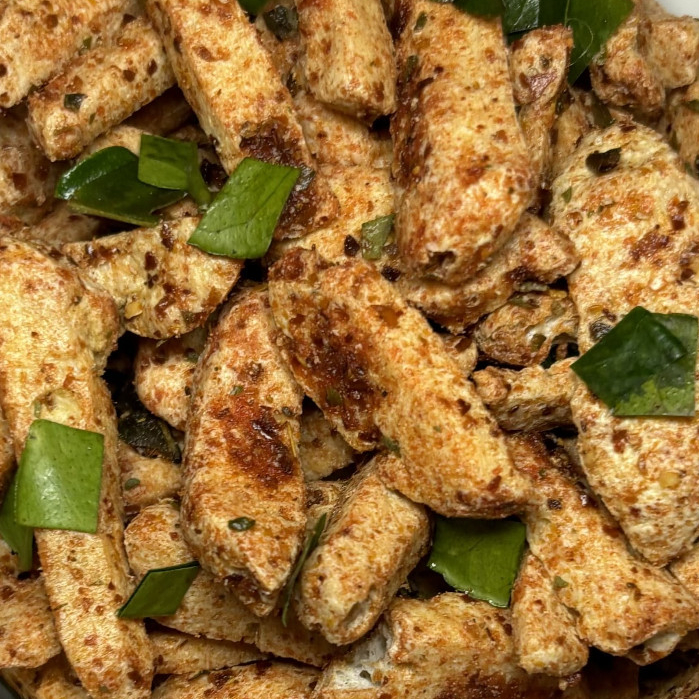 

1 Kilo - Basreng Viral - Cikruh (pedas manis) Daun Jeruk - BPR_999