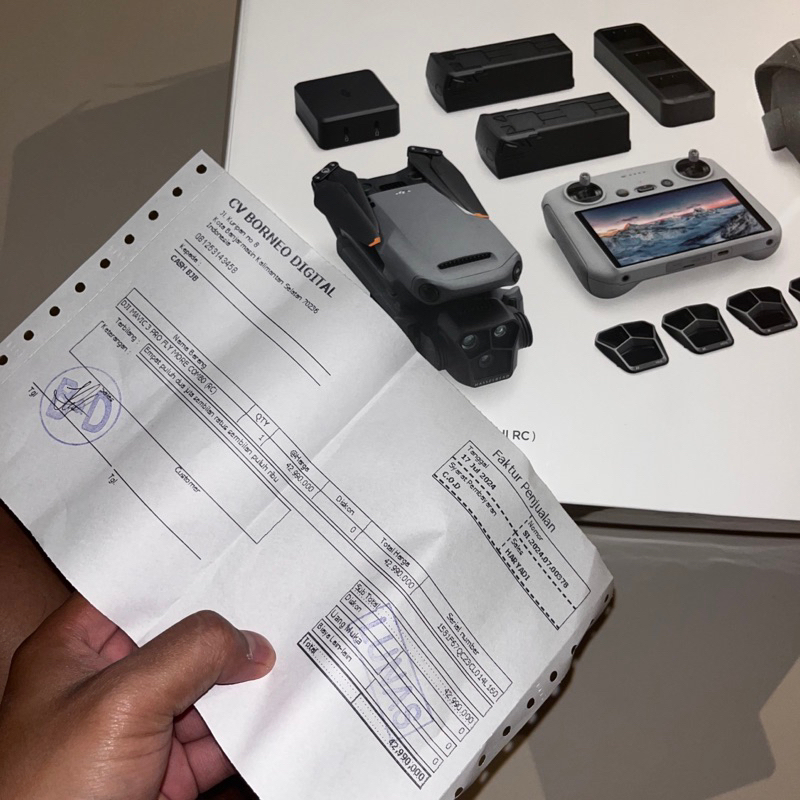 DJI MAVIC 3 pro fly more combo 100%mulus