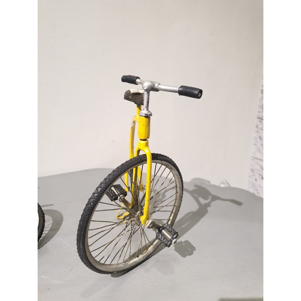 miniatur sepeda sirkus 23 x 22 cm unik khas kotogede yogyakarta