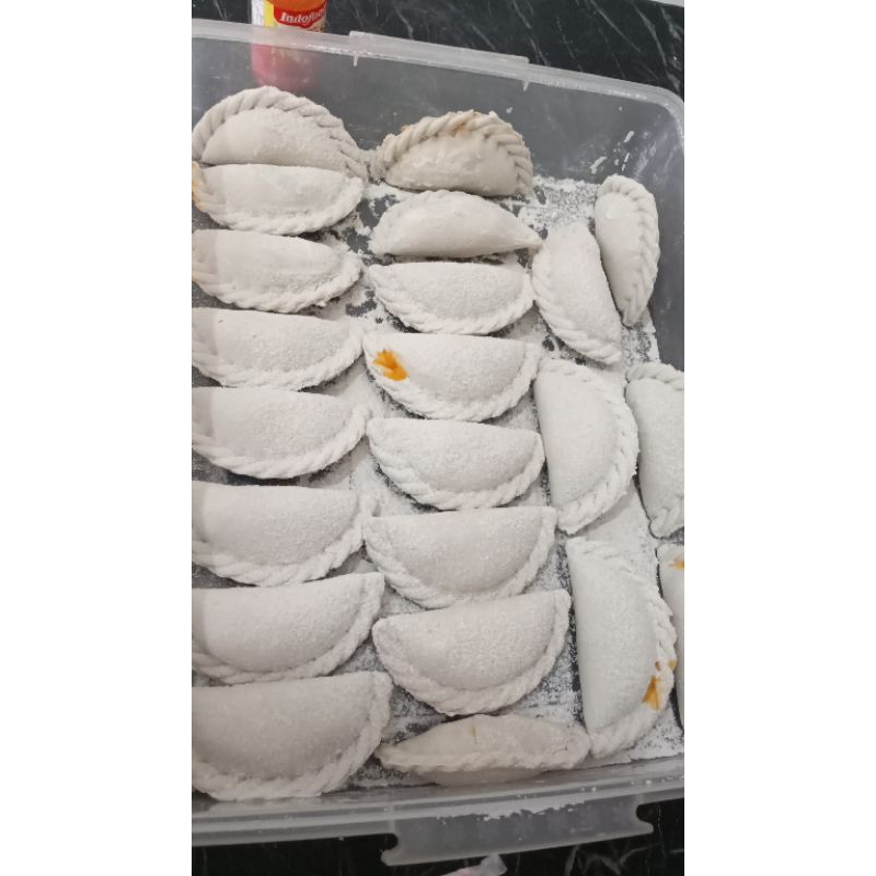 

cireng isi