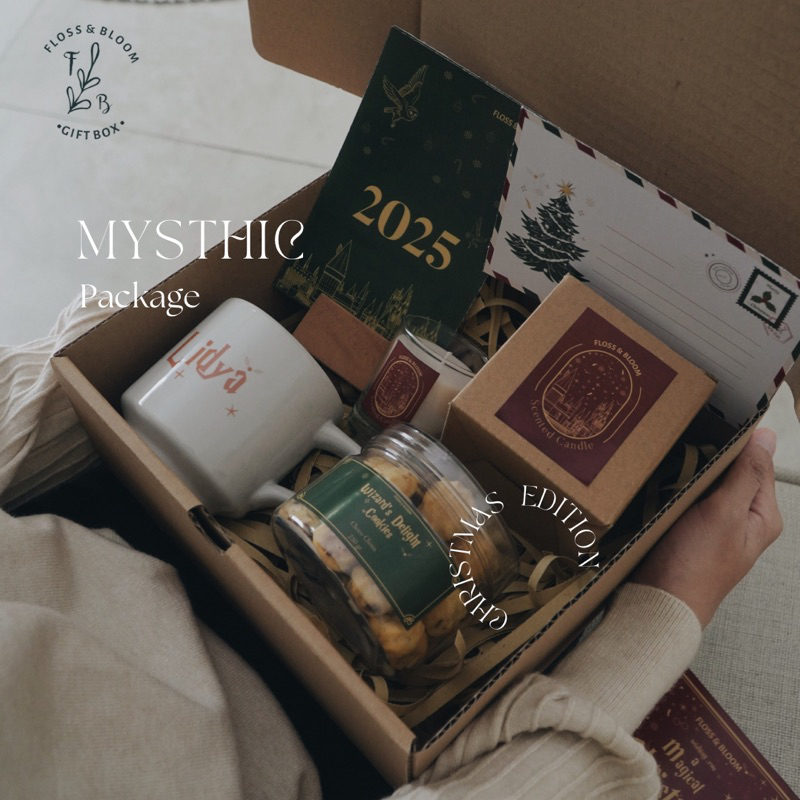 

Mystic Gift Box Christmas/Kado Natal/Hampers Natal