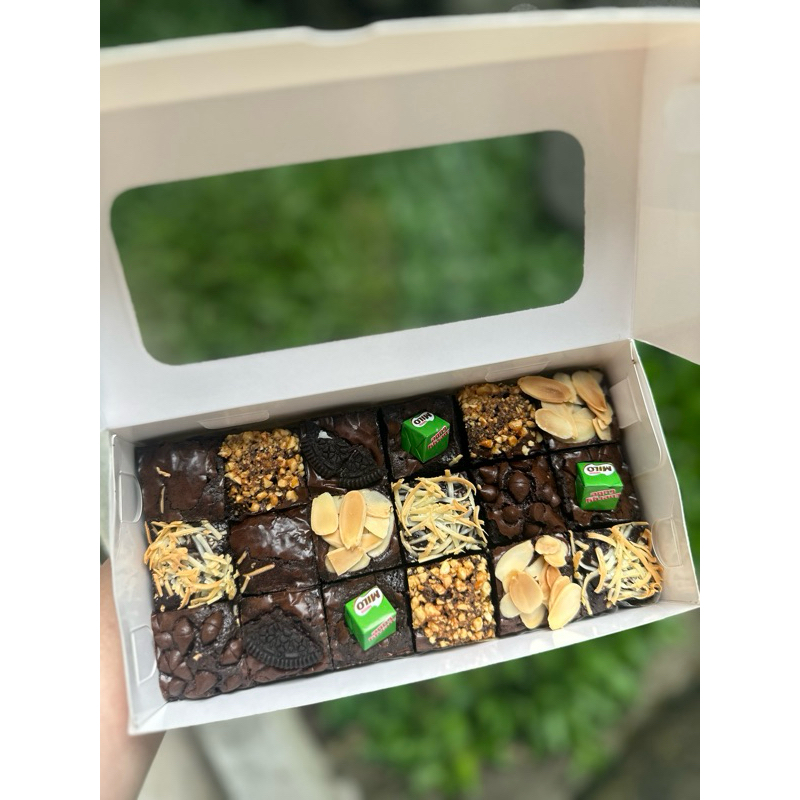 

Fudgy Brownies Sekat Medium