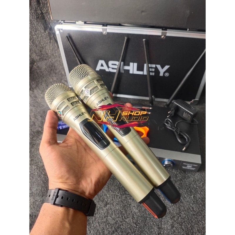 Mic Wireless Ashley Vocal Artist Vokal Artis Original 2 Mic Genggam Handheld Anti Feedback Function 