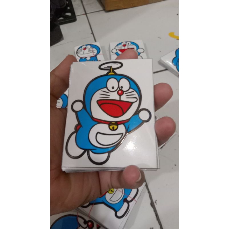 

Setiker Kartun Doraemon lucu print cut / Sudah dipotong membentuk pola gambar