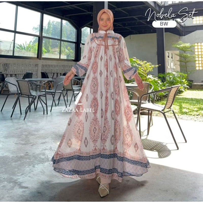 Zazaa Label-Nobela Set Gamis dan Hijab Motif Bunga Wanita Mewah Ceruty