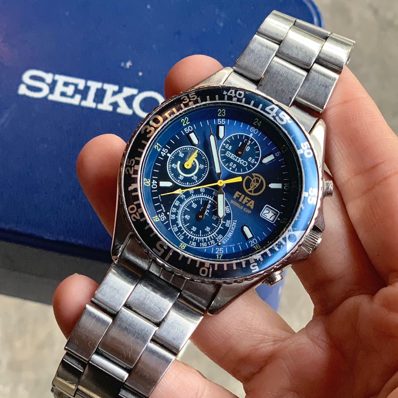 SEIKO (セイコー) FIFA World Cup 2002 KOREA JAPAN V657-0AA0 Chronograph Limited Edition