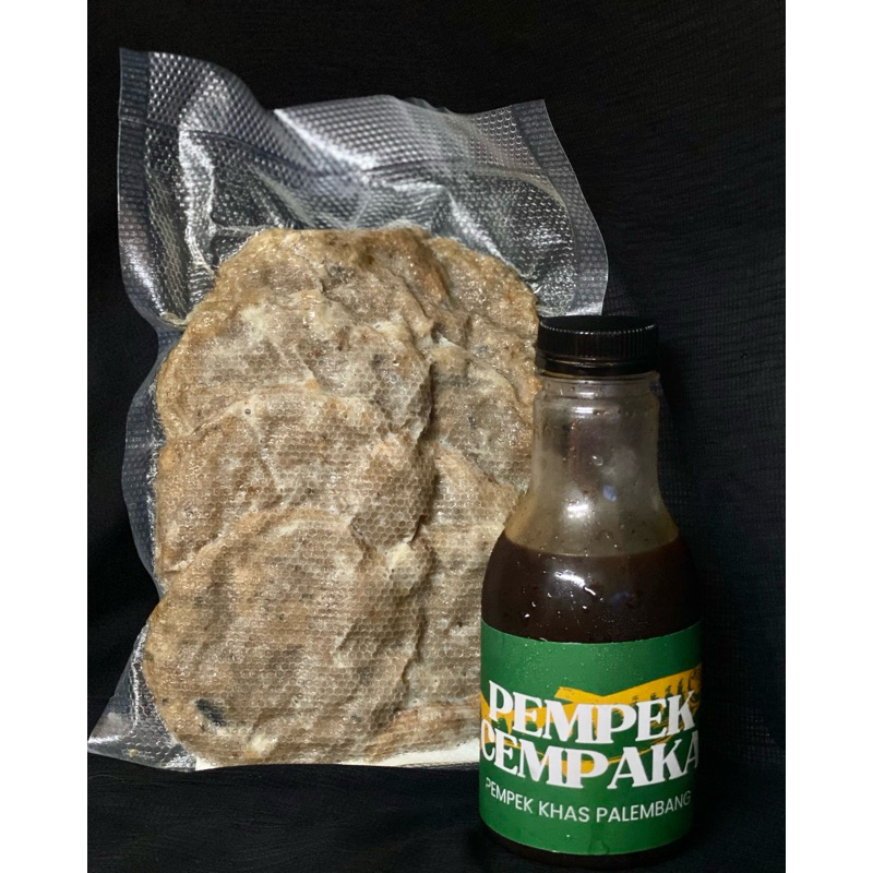 

PEMPEK KULIT TENGGIRI