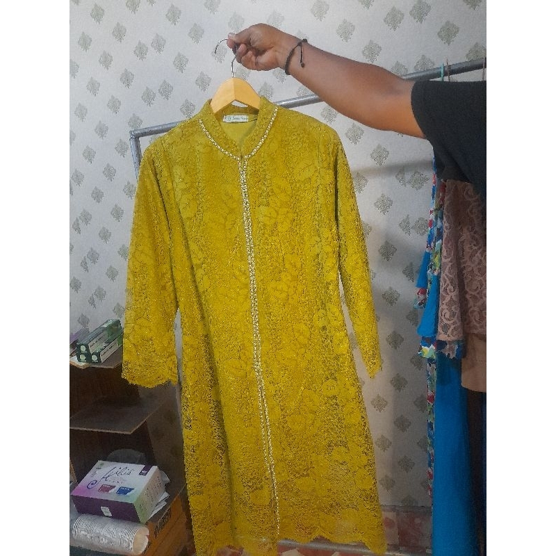 Kebaya / tunik / gamis bahan Brokat Perancis
