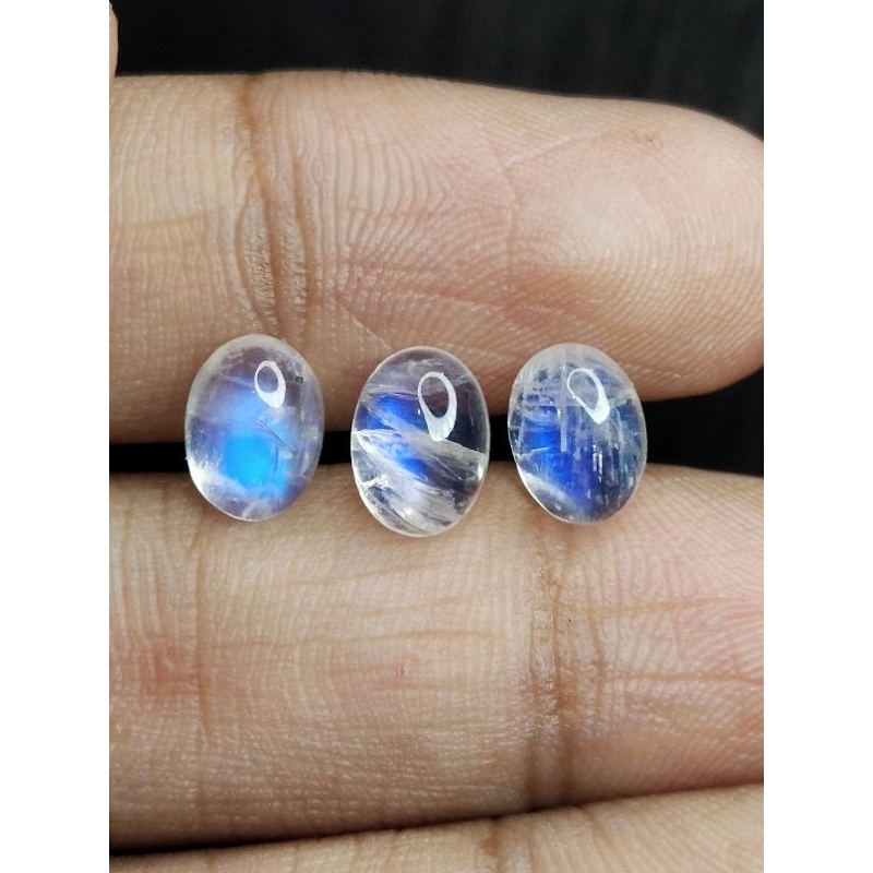 Natural Rainbow Moonstone 8 x 6 mm Biduri Laut Oval Cabochon Srilanka NTD Asli