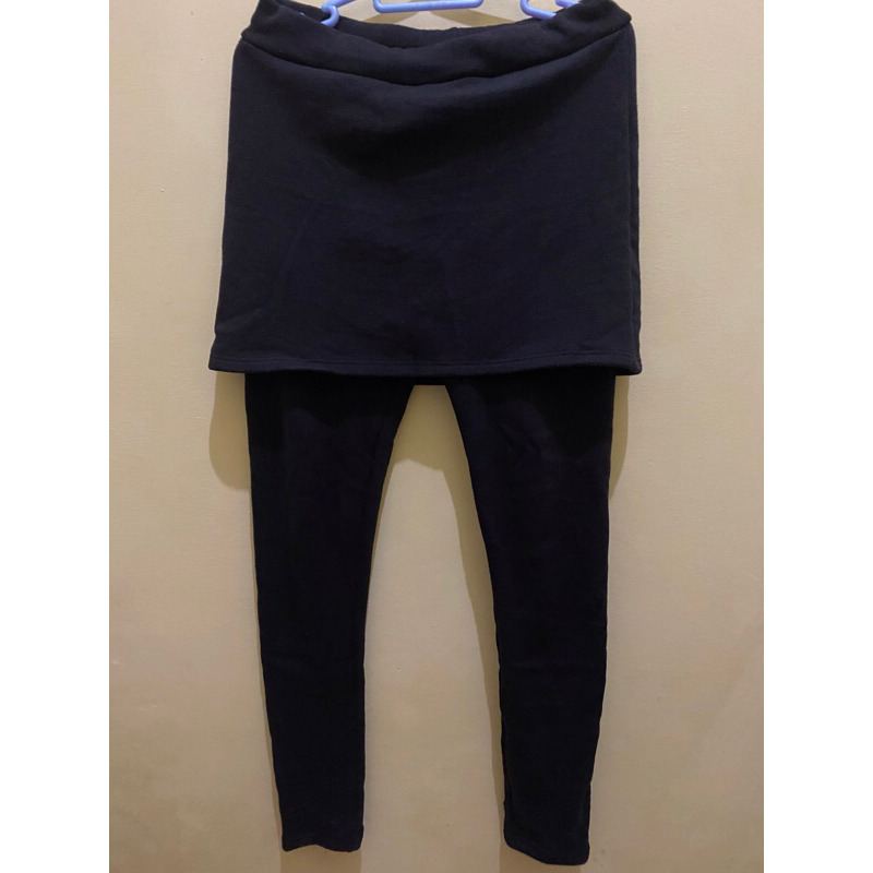 Preloved celana olahraga