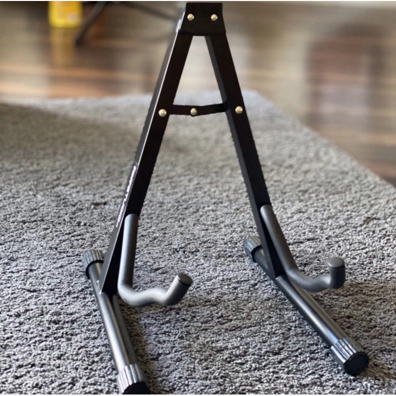 Stand gitar akustik/listrik atau bass