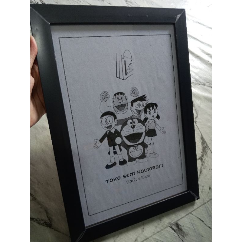 Frame foto / Bingkai foto Aesthetic minimalis warna hitam ukuran A4