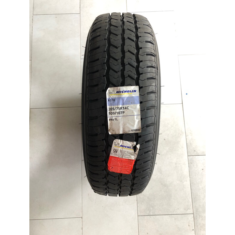 Ban mobil Michelin XCD 2 205 75 R14