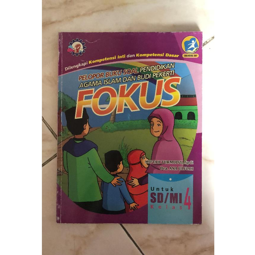 Buku Obral - Buku Soal Pendidikan Agama Islam dan Budi Pekerti Kelas 4 | FOKUS