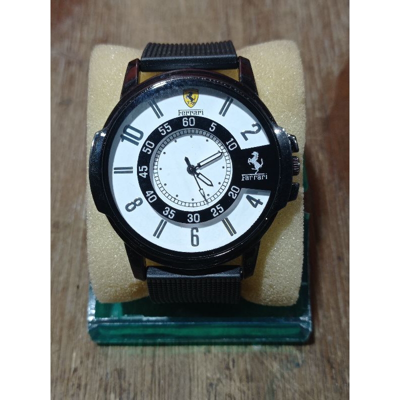 JAM TANGAN PRIA // JAM TANGAN PRIA TALI KARET