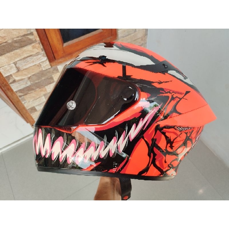 KYT TT COURSE CARNAGE MARVEL EDITION