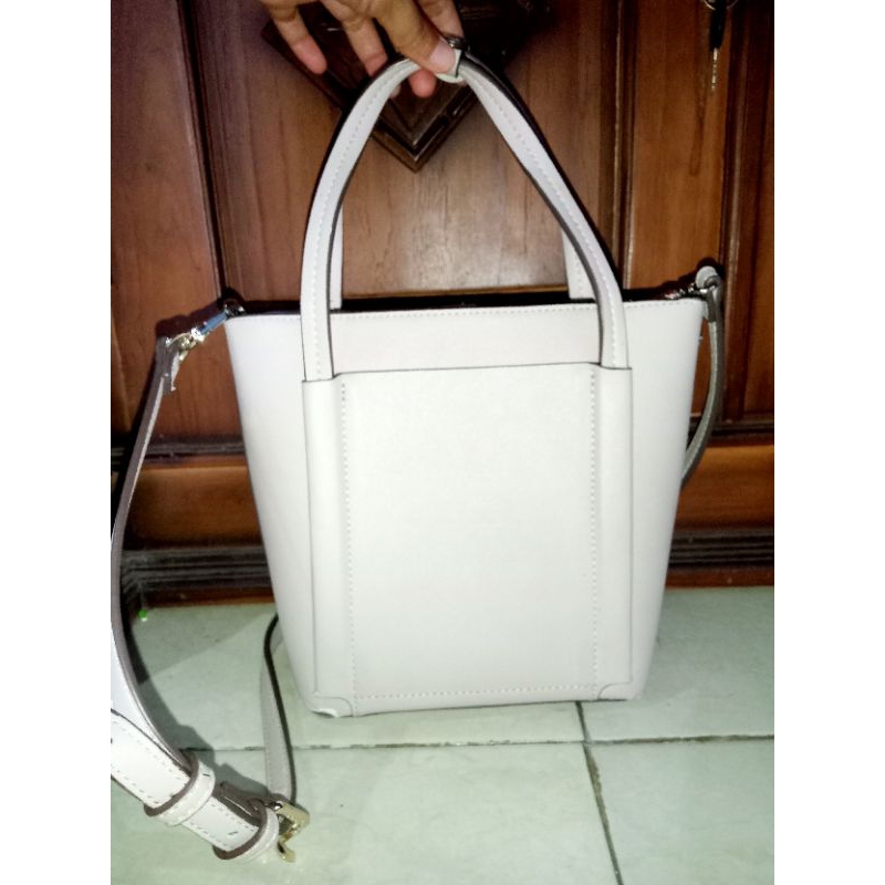 Preloved Tas Hush Puppies