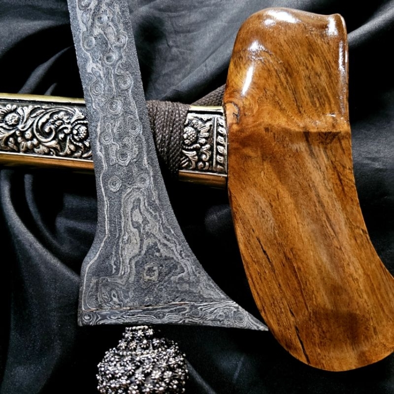 Keris Brojol IX Pamor Udan Mas