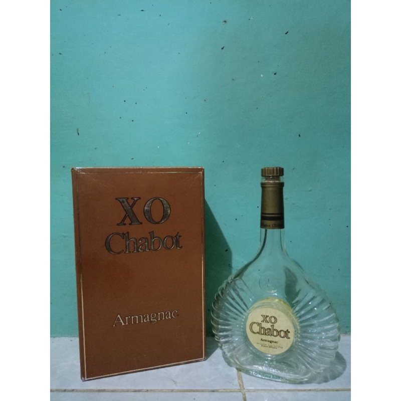 botol bekas chabot Xo armagnac