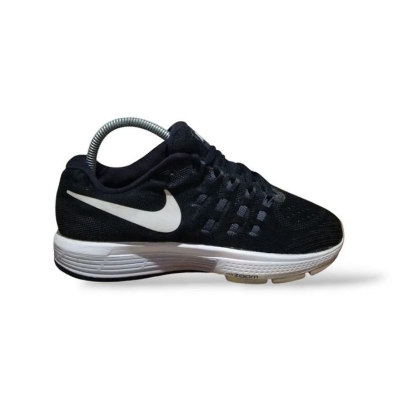 Nike Air Zoom Vomero 11