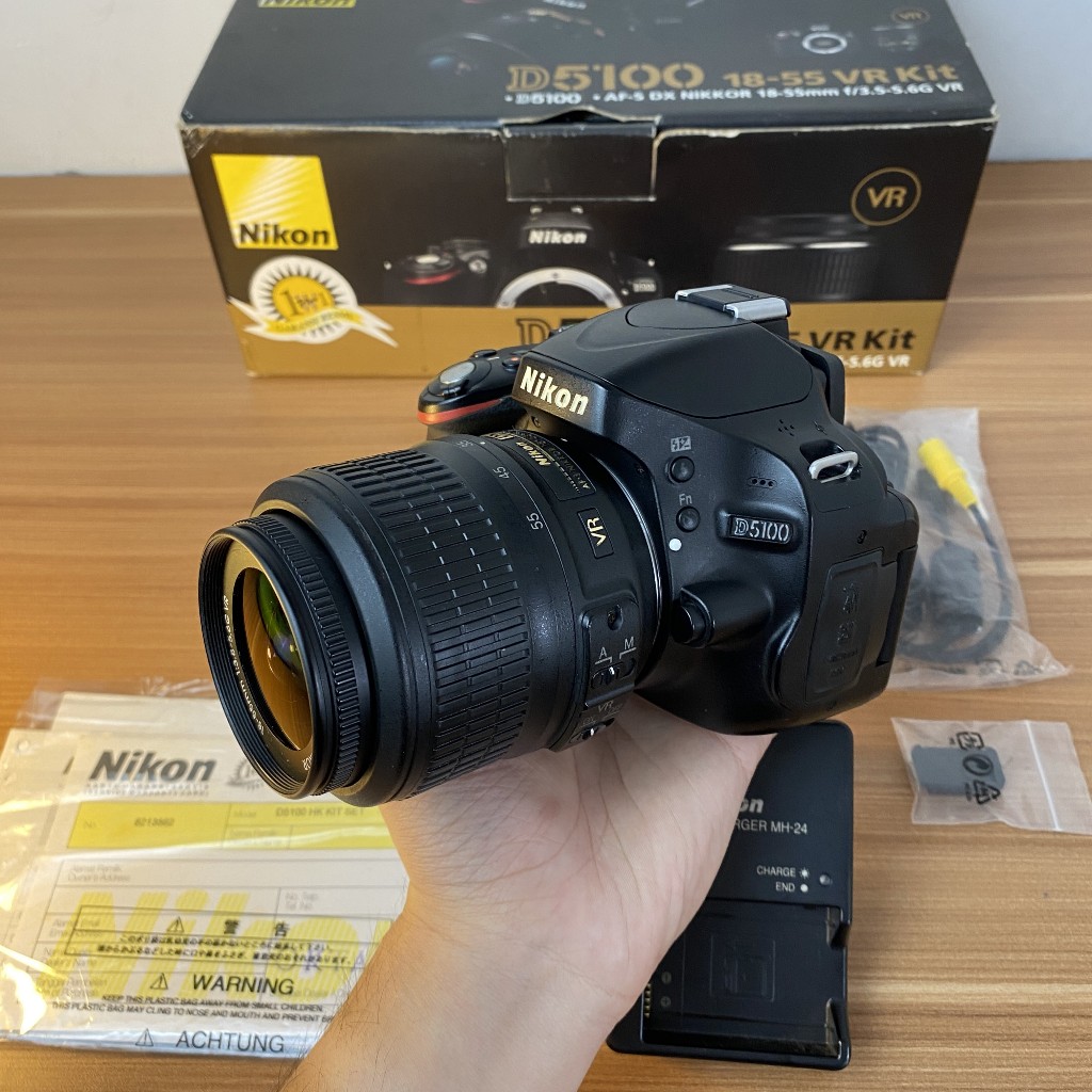 Nikon D5100 kit full set second