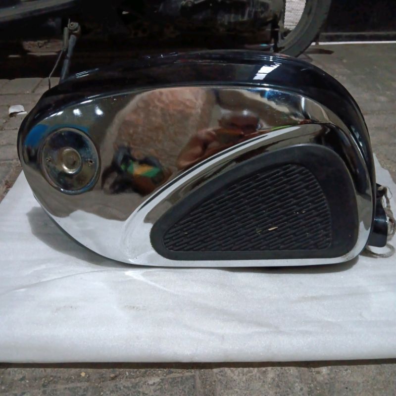 tangki honda cb dream cb72 original