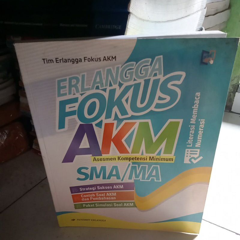 buku Erlangga fokus AKM SMA