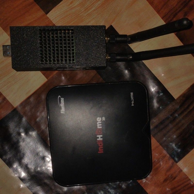 modem rakitan L850GL dan stb hg ram 2 openwrt