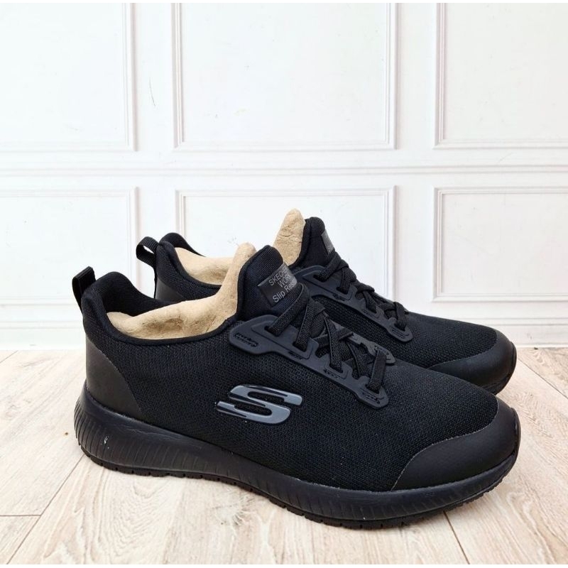Sepatu Full Black Full Hitam SKECHERS Squad SR 77222/BLK (Size 36 & 37)