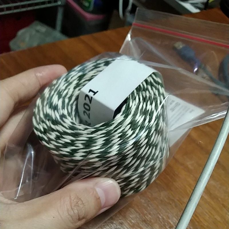 

IKEA VINTER tali parcel hamper pita kado hijau putih 40m