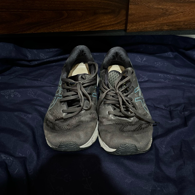 Preloved Asics Gel Nimbus 23 Carrier Grey