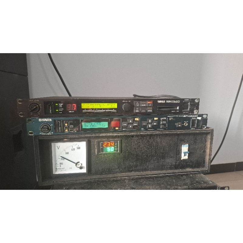 yamaha spx2000 bekas normal ori