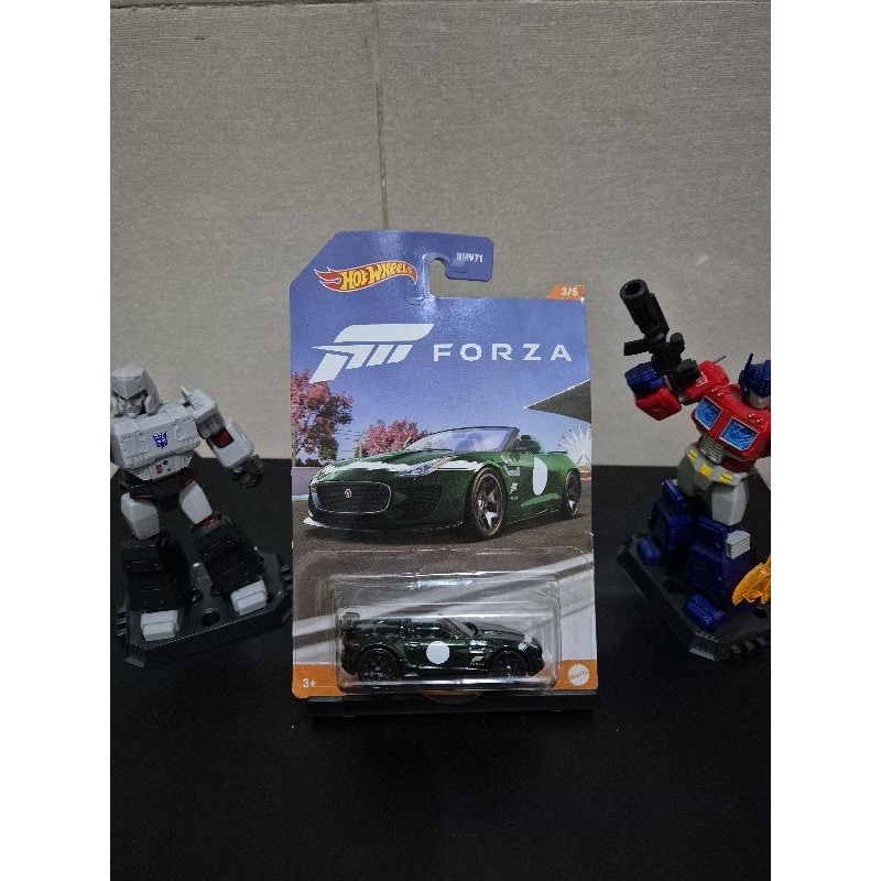 Hotwheels 15 Jaguar F-Type Project 7