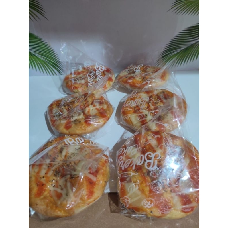 

ROTI PIZZA SOSIS AYAM MOZORELA [ PEMBELIAN MINIMAL 6 PCS ]