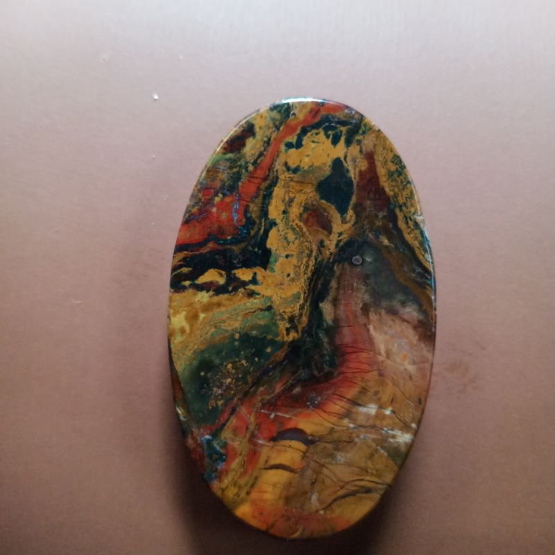 Batu Gambar Sosok Sesepuh - Batu Pancawarna. Bukan Batu Black Opal Kalimaya Batu Bacan Doko Red Baro