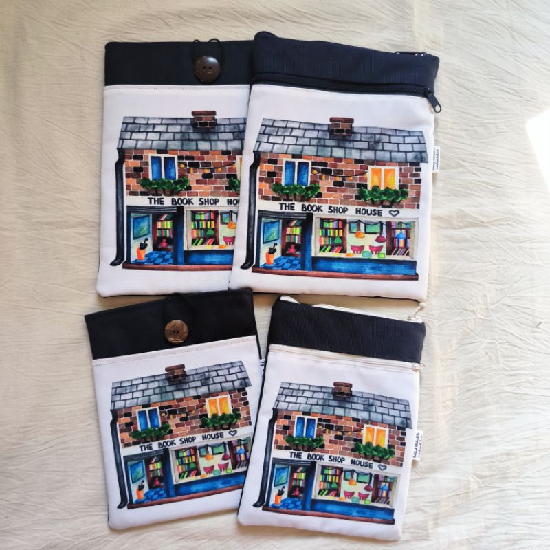 

Book Sleeve Motif Book Shop