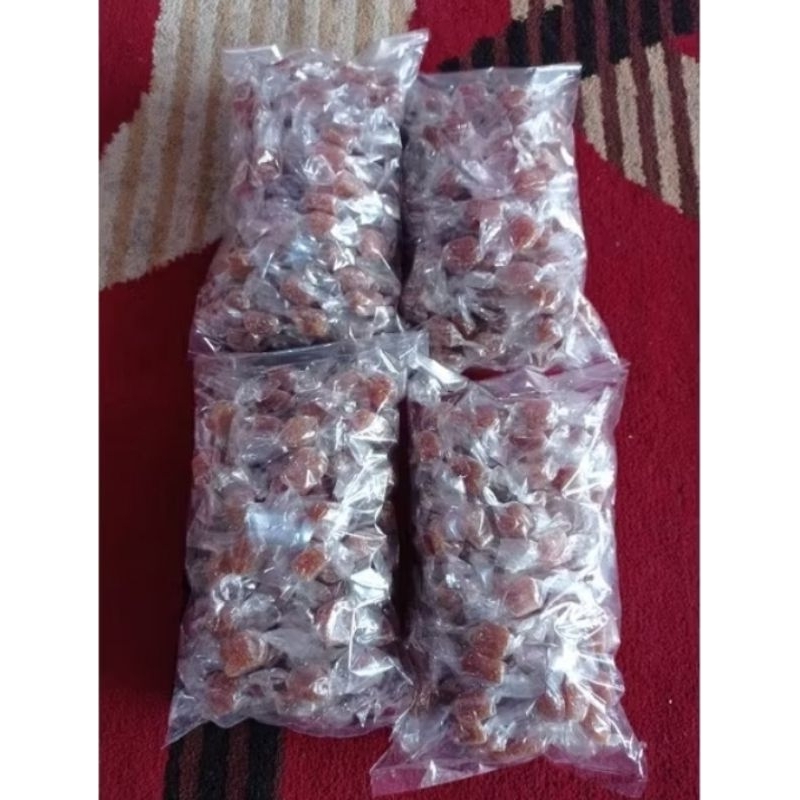 

Permen Jahe Asli isi 100 piece permen jadul untuk ibu hamil melegakan tenggorokan
