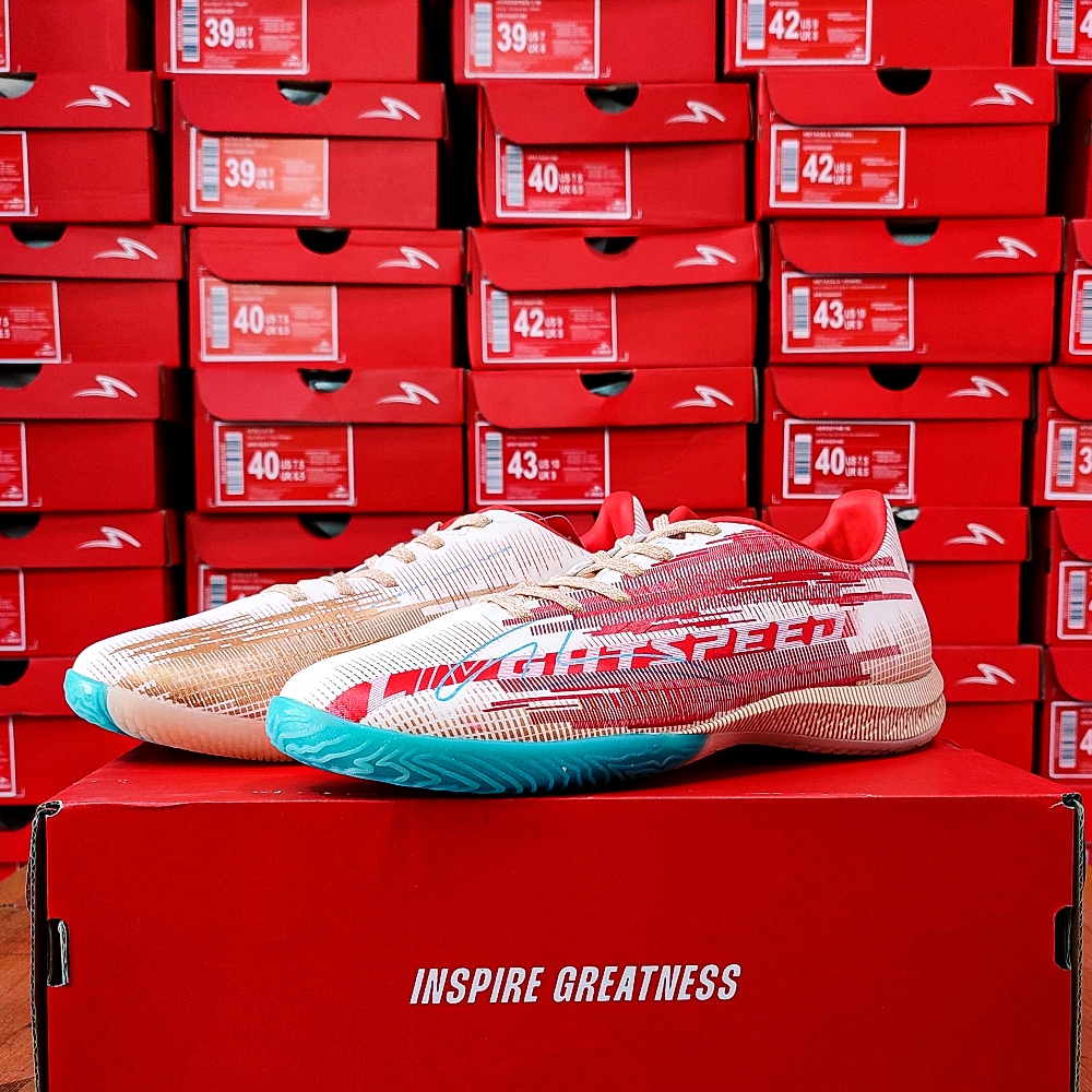 Sepatu Futsal Specs Lightspeed Nitro Garuda Attack SE